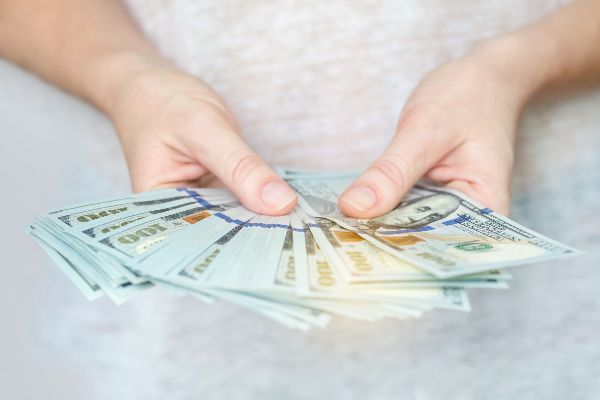 定方財務顧問-社會新鮮人初入職場如何分配第一份薪水-1